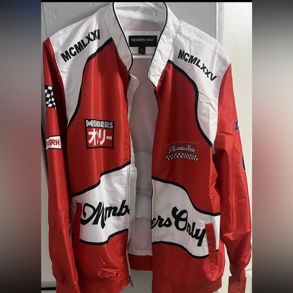Members Only Sport Men's Red Windbreaker Jacket Size Medium - Picture 2 of 7
